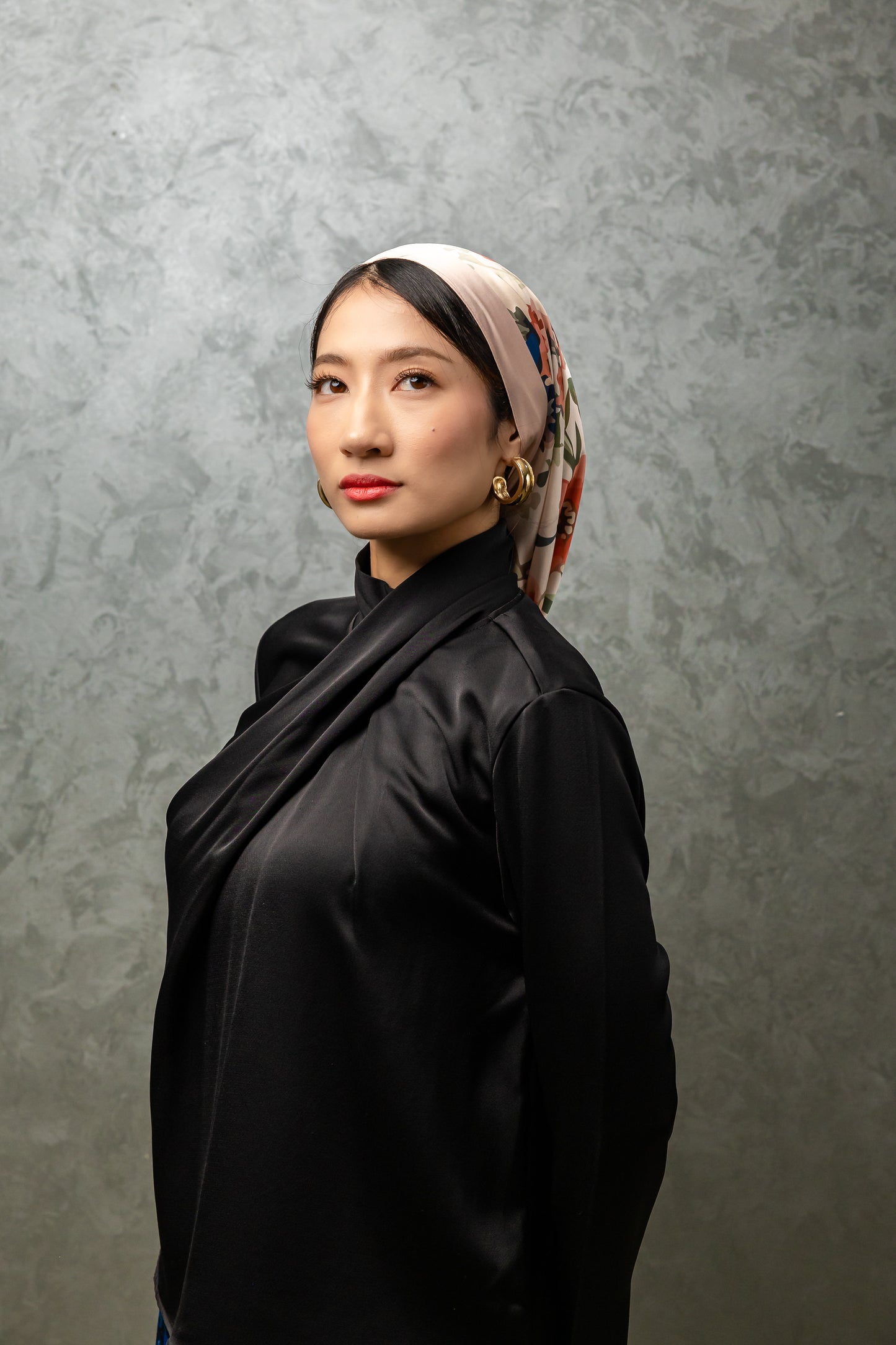 Zahara Shawl